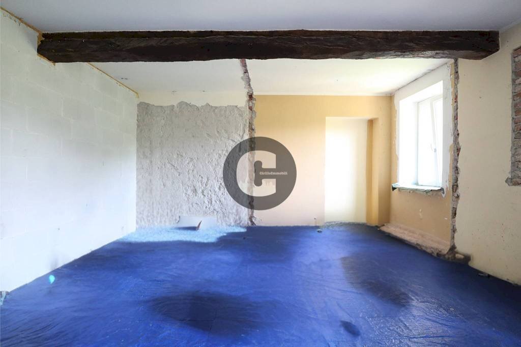 Camera da letto - Appartamento strada Trinità, 76, Gassino Torinese - foto 3