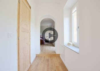 Corridoio - Appartamento strada Trinità, 76, Gassino Torinese - foto 19