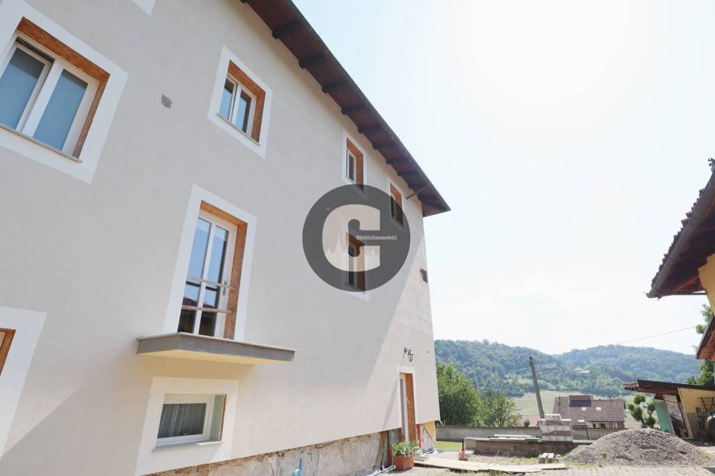 Facciata - Appartamento strada Trinità, Gassino Torinese - foto 1
