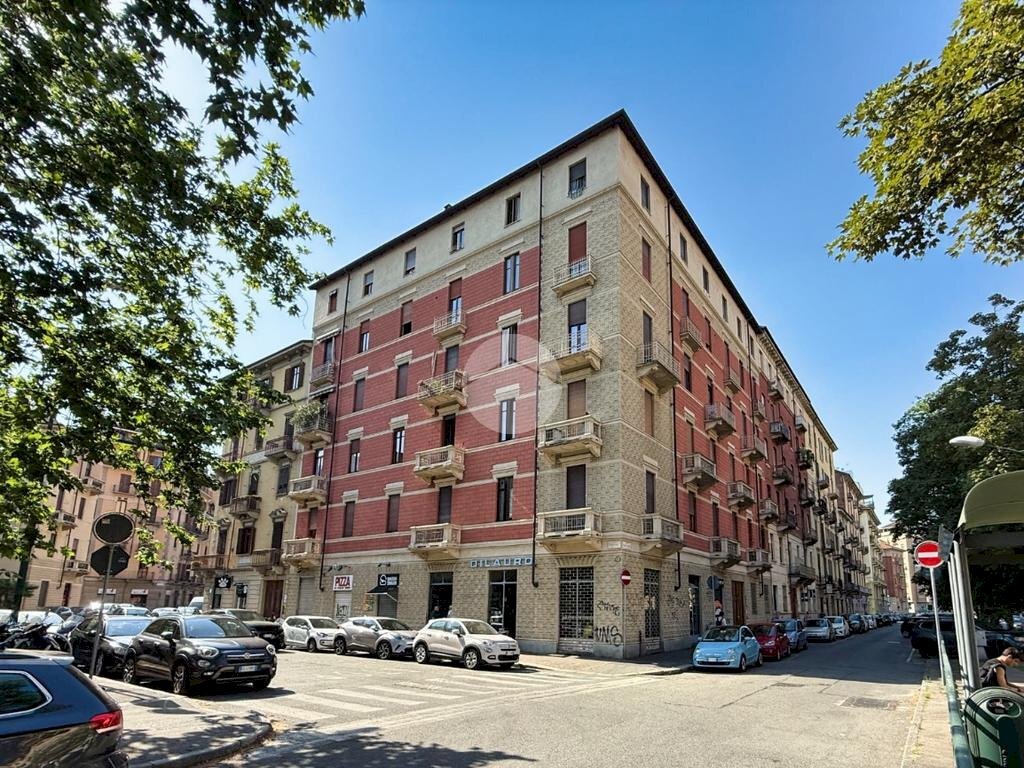 Three-room apartment Corso Francesco Ferrucci, Torino (neighborhood Cenisia) - photo 1