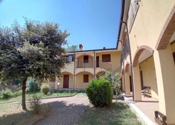 11 FACCIATA - Appartamento Via Margherita d'Austria 29, Abbateggio - foto 6