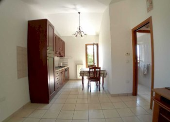 17 SOGGIORNO E CUCINA - Appartamento Via Margherita d'Austria 29, Abbateggio - foto 12