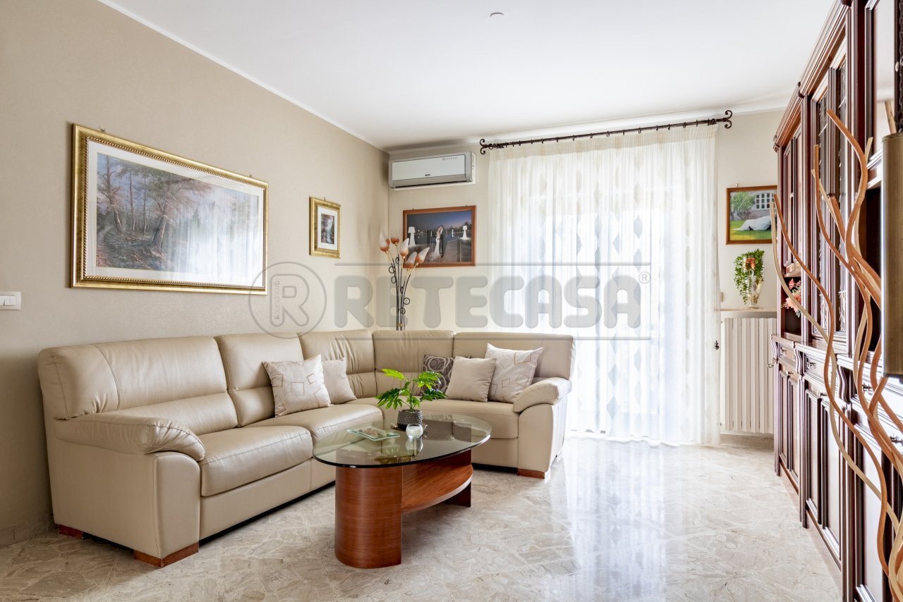 11 - Three-room apartment Via Sacerdote Giovanni di Leo 45, Bisceglie - photo 3