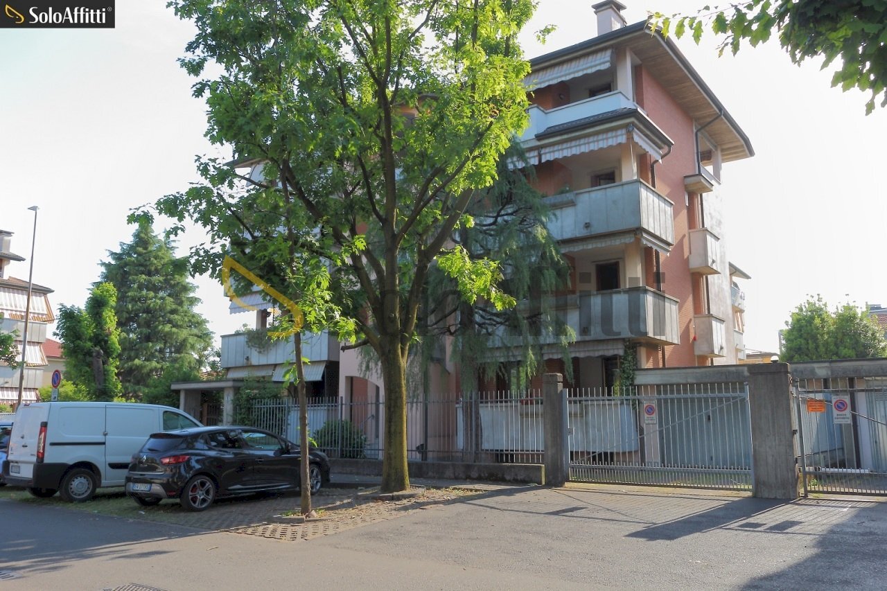 IMG_1888 - Appartamento Via Mantova 1, Nova Milanese - foto 1