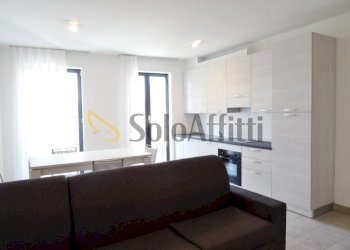 soggiorno con angolo cottura - Two-room apartment Gallarate - photo 2