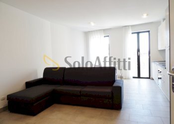 soggiorno con angolo cottura - Two-room apartment Gallarate - photo 3