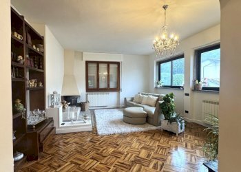 sala - Apartment via di Cavarzano, Vernio - photo 3