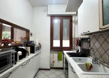 cucina - Apartment via di Cavarzano, Vernio - photo 6