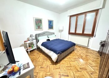 camera da letto - Apartment via di Cavarzano, Vernio - photo 16