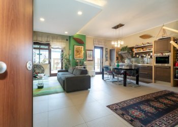Via Lo Jacono Francesco (6) - Three-room apartment Via Lo Jacono Francesco 19, Sant'Agata Li Battiati - photo 1