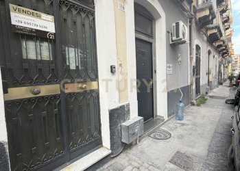 IMG_8010 - Appartamento Via Celeste 118, Catania - foto 2