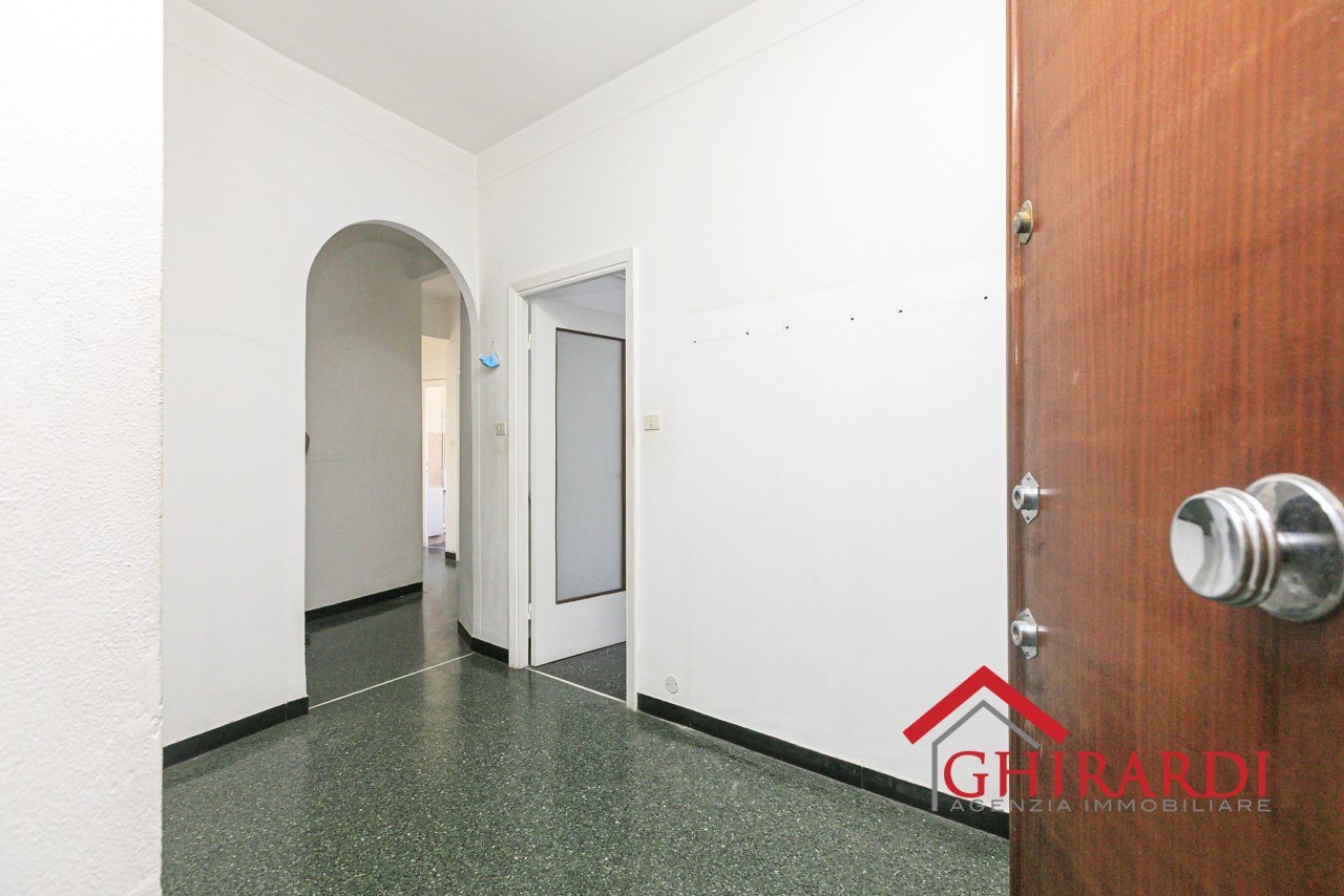 1.0 INGRESSO - Appartamento Via Antonio Sant'Elia 21, Genova (zona Sestri Ponente) - foto 2