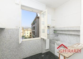 3.4 CUCINA - Appartamento Via Antonio Sant'Elia 21, Genova (zona Sestri Ponente) - foto 12