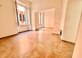 Apartment Via Biassa, La Spezia (neighborhood Centro Storico) - photo 1