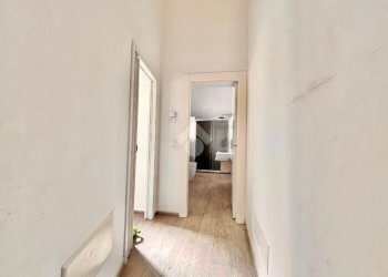 Apartment Via Biassa, La Spezia (neighborhood Centro Storico) - photo 25