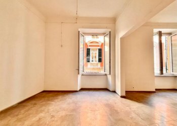 Apartment Via Biassa, La Spezia (neighborhood Centro Storico) - photo 26