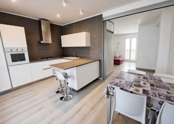 CUCINA - Appartamento Via Giovanni Pascoli 64, Rovigo - foto 3