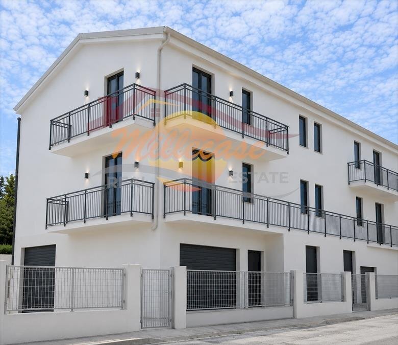 e06d529b-6703-41d7-bde0-9f2b3209b897 copia 3 - Trilocale Via Benedetto Croce, Siracusa - foto 2