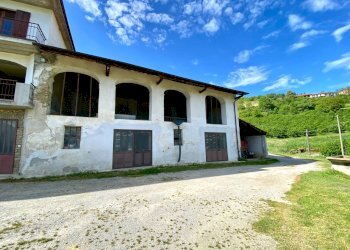 2.jpg - Casale Frazione Robertiero 14, Gorzegno - foto 2