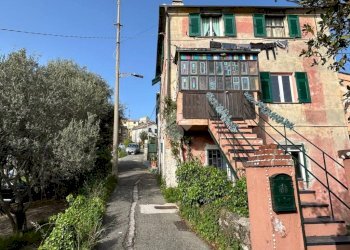 Semi-detached house Via del Chiapparo, Genova (neighborhood Apparizione) - photo 19