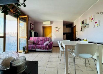 Two-room apartment Via Alessandro Volta, Rho - photo 3