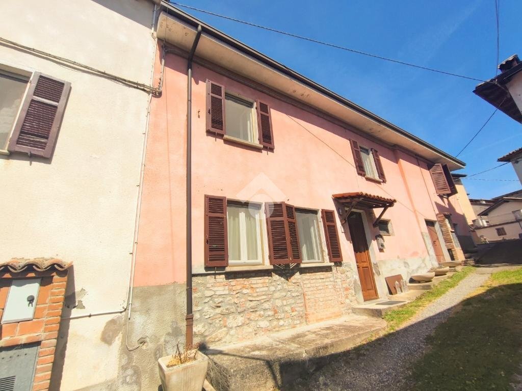Semi-detached house Via Avolasca, Cerreto Grue - photo 2