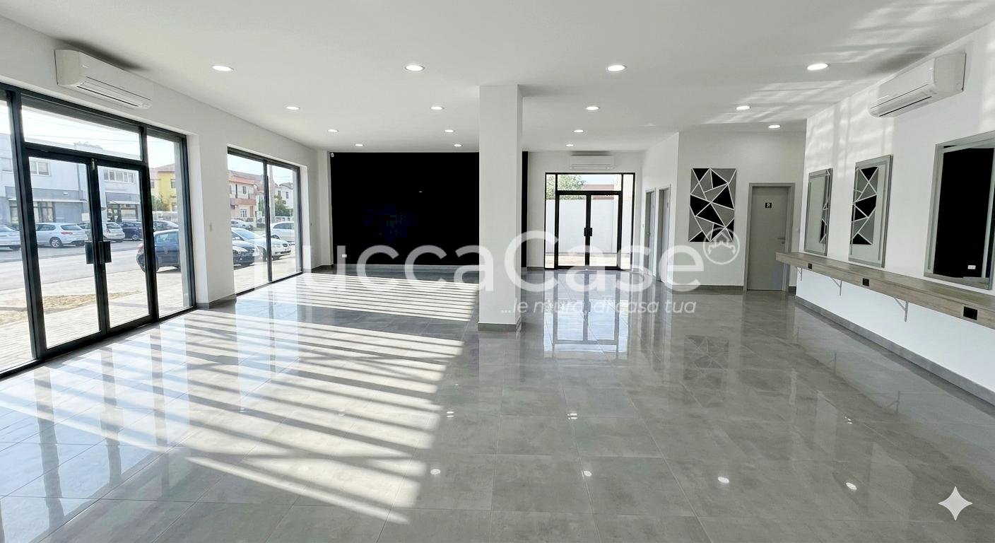 Commercial Premises Ospedaletto - photo 2