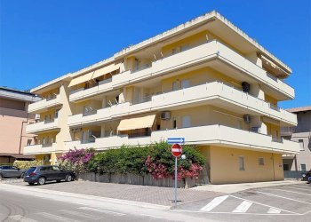 Foto 1 - Appartamento VIA VERONA
 
16/B, Alba Adriatica - foto 1