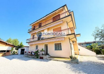 Foto 1 - Trilocale via venezia
112, Desenzano del Garda - foto 1