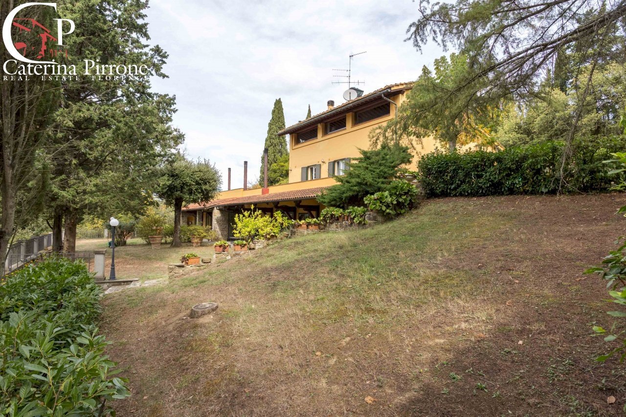 Settignano vendesi villa con giardino - Villa via de' Fancelli
10, Firenze - foto 2