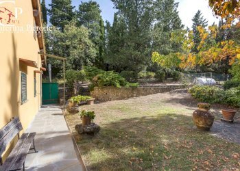 Settignano vendesi villa con giardino - Villa via de' Fancelli
 
10, Firenze - foto 7