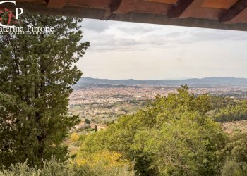 Settignano vendesi villa con giardino - Villa via de' Fancelli
 
10, Firenze - foto 12