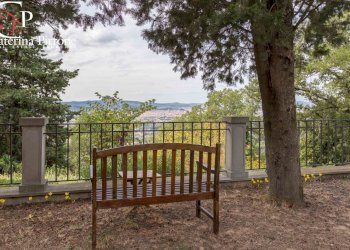 Settignano vendesi villa con giardino - Villa via de' Fancelli
 
10, Firenze - foto 17