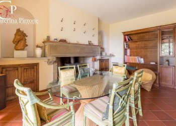 Settignano vendesi villa con giardino - Villa via de' Fancelli
 
10, Firenze - foto 25