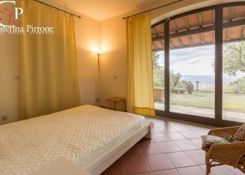 Settignano vendesi villa con giardino - Villa via de' Fancelli
 
10, Firenze - foto 40