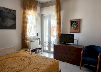 Camera da letto - Appartamento via 11 Febbraio, Fano - foto 15