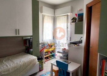 Camera da letto - Appartamento via 11 Febbraio, Fano - foto 22