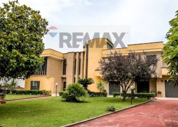 Edificio all\'aperto - Villa STRADA STATALE 6 CASILINA, San Pietro Infine - photo 3