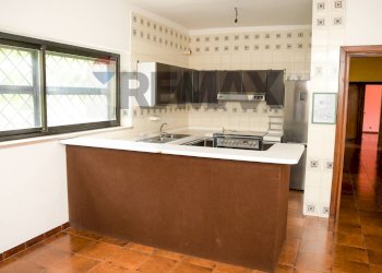 Cucina - Villa STRADA STATALE 6 CASILINA, San Pietro Infine - photo 25