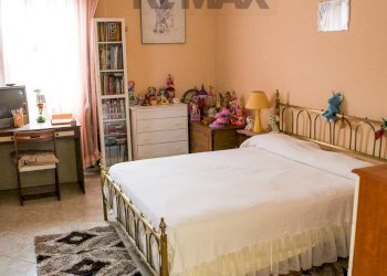 Camera / camera da letto - Villa STRADA STATALE 6 CASILINA, San Pietro Infine - photo 55