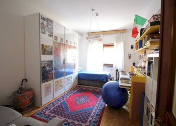 Camera da letto - Apartment via Fonteiana, 67, Roma - photo 14