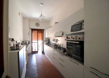 Cucina - Apartment via Fonteiana, 67, Roma - photo 18