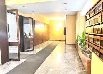 Interno palazzo - Apartment via Fonteiana, 67, Roma - photo 26