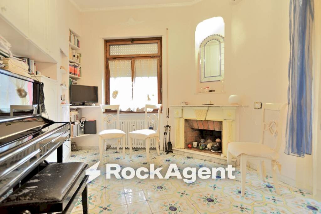 Cucina - Bilocale via Poggio Moiano, 51, Roma - foto 1