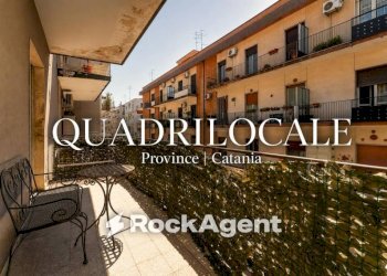 Cortile interno - Four-room apartment via Genova, 47, Catania - photo 1