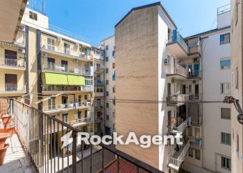 Balcone - Quadrilocale via Genova, 47, Catania - foto 24