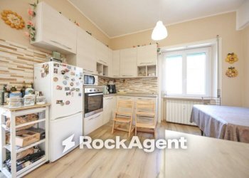 Cucina - Three-room apartment via Cesare Cabella, 22d, Genova (neighborhood Castelletto) - photo 14