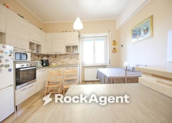 Cucina - Three-room apartment via Cesare Cabella, 22d, Genova (neighborhood Castelletto) - photo 16