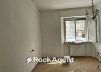 Camera da letto - Appartamento via Brigata Garibaldi, 12, Livorno - foto 7