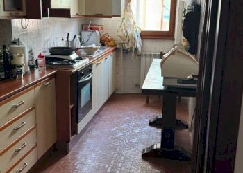 Cucina - Trilocale Massa - foto 1